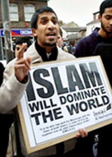 Tell Congress to Heed Warnings About Radical Islamist Recruiting